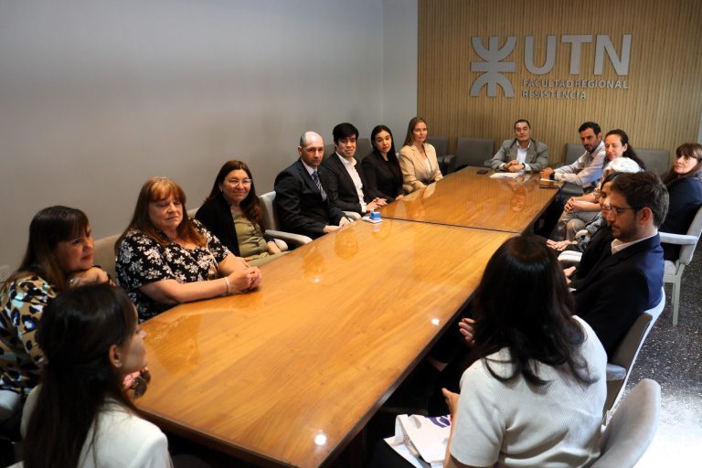 UTN FRRe fortalece la certificación internacional de inglés en instituciones educativas de la región